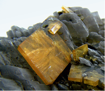 重晶石与方解石共生矿物标本-贵州独山县半坡