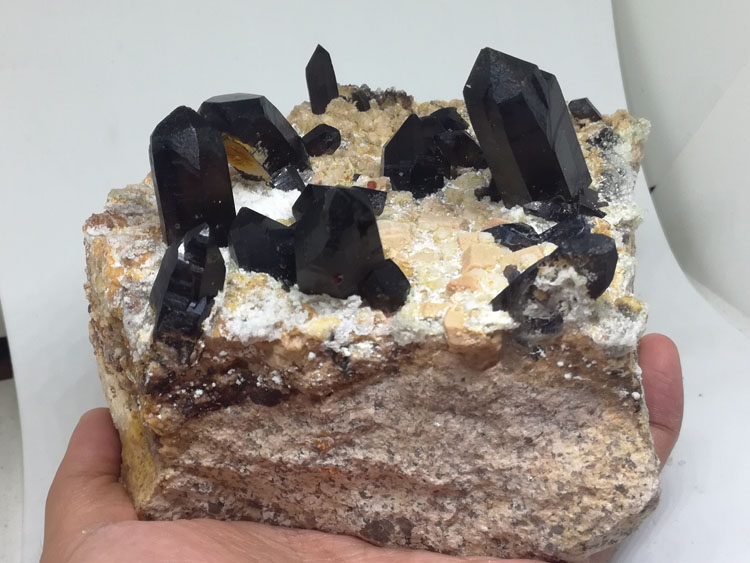 黑水晶烟晶墨晶茶色水晶簇和石榴石共生矿物晶体标本宝石原石原矿,水晶,石榴石
