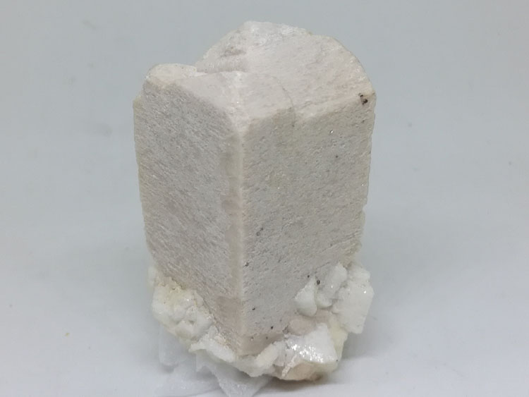 The standard of potassium feldspar, albite and garnet mineral ore stone specimens,Garnet,Feldspar