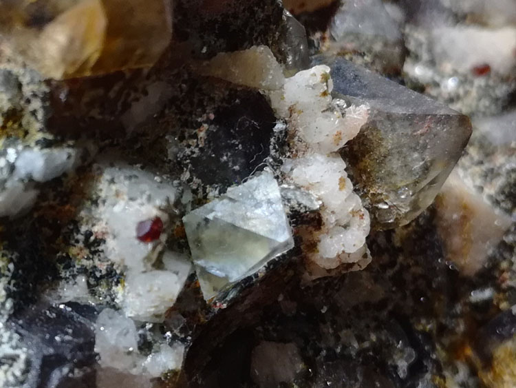 Large crystals of garnet and eight surface of fluorite, crystal, feldspar mineral crystal gem stone ,Garnet,Fluorite,Quartz,Feldspar
