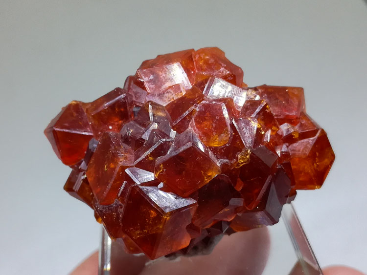 宝石级橙红色芬达石锰铝石榴石矿物标本晶体宝石原石原矿原料,石榴石