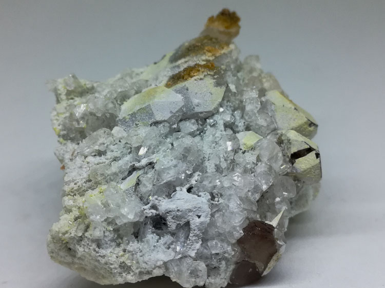 福建托帕石(黄玉)和茶色水晶烟晶共生矿物标本晶体宝石原石原矿,黄玉,水晶