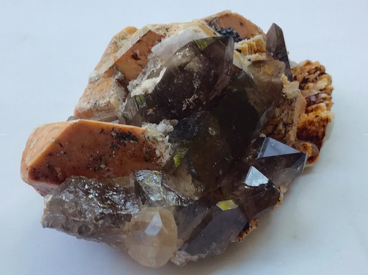 福建托帕石(黄玉)和茶水晶、钠长石共生矿物标本晶体宝石原石原矿,黄玉,水晶,长石