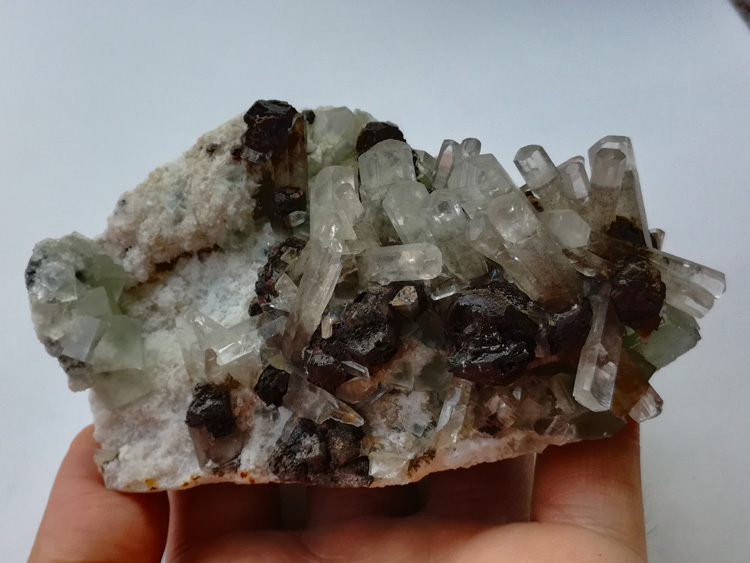 福建新出未知名矿物和方解石,绿色萤石共生矿物标本晶体原石原矿