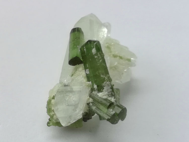 绿色碧玺电气石和白水晶共生矿物标本晶体宝石原石原矿,碧玺,水晶