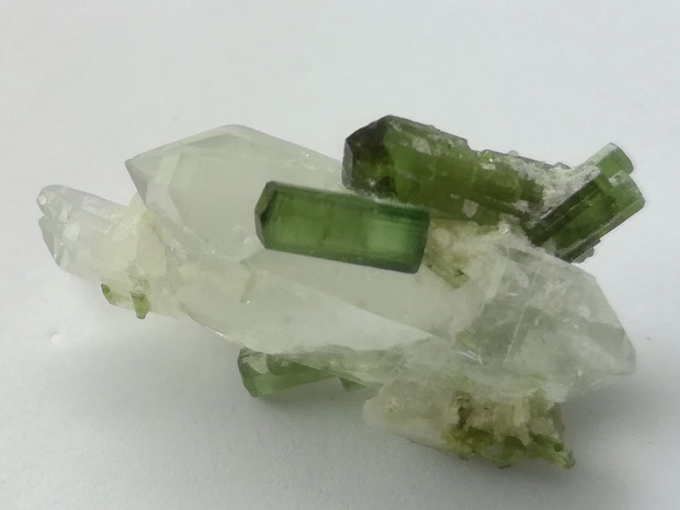 绿色碧玺电气石和白水晶共生矿物标本晶体宝石原石原矿,碧玺,水晶