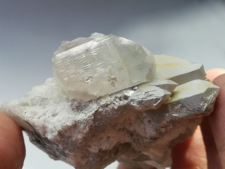 宝石级托帕石(黄玉)和茶色水晶烟晶共生矿物标本晶体宝石原石原矿,黄玉,水晶