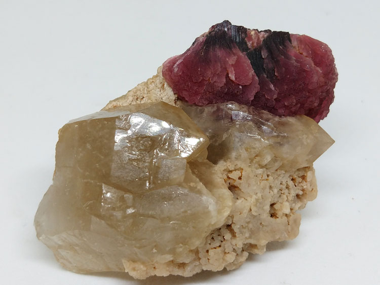 蘑菇碧玺和水晶共生矿物标本晶体宝石原石原矿石精品收藏摆件奇石,碧玺,水晶