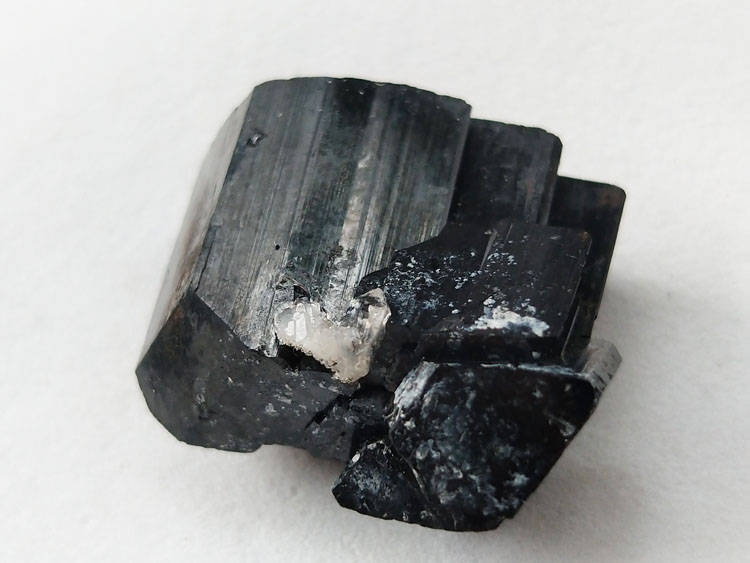 Floating Babingtonite Mineral Specimens Mineral Crystals Gem Materials,Babingtonite