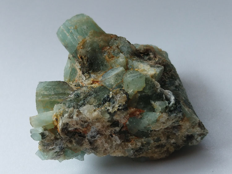 自釆海蓝宝石宝石原石原矿石绿柱石矿物标本晶体晶簇能量石摆件,海蓝宝石