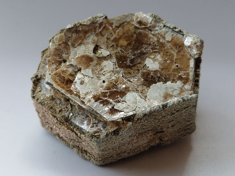 大晶体白云母单晶矿物标本晶体晶簇宝石原石原矿石精品收藏摆件,云母