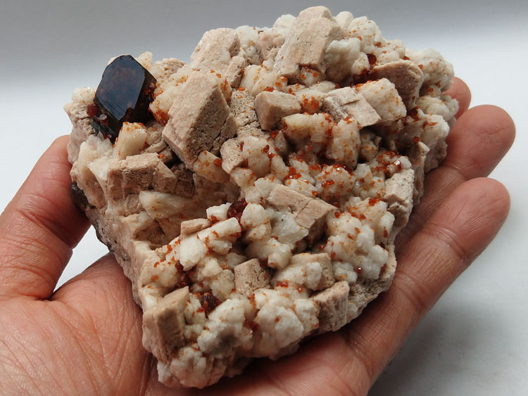 天然茶晶包裹石榴石微斜长石烟晶矿物标本晶体晶簇宝石原石原矿石,石榴石,水晶,长石