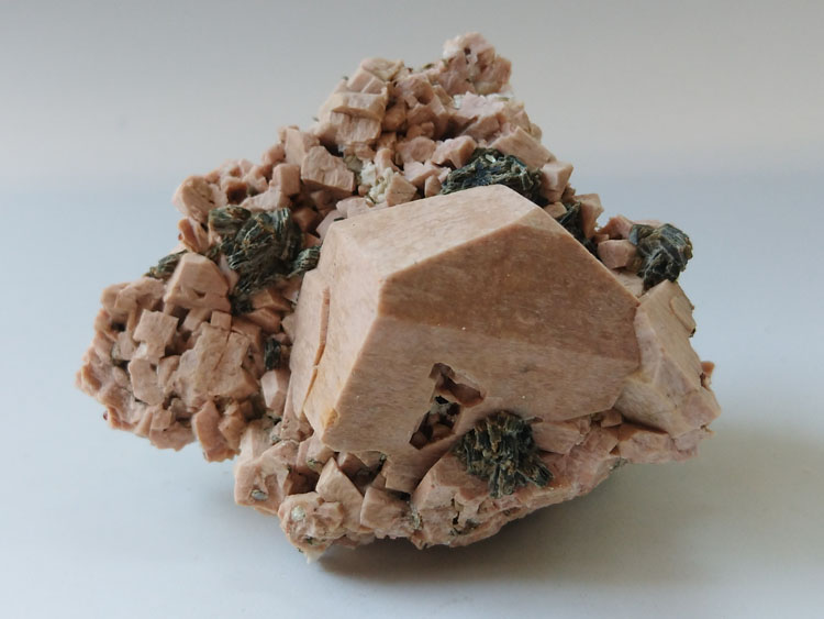 云母矿微斜长石矿物标本晶体晶簇晶洞宝石原石原矿石,云母,长石,水晶